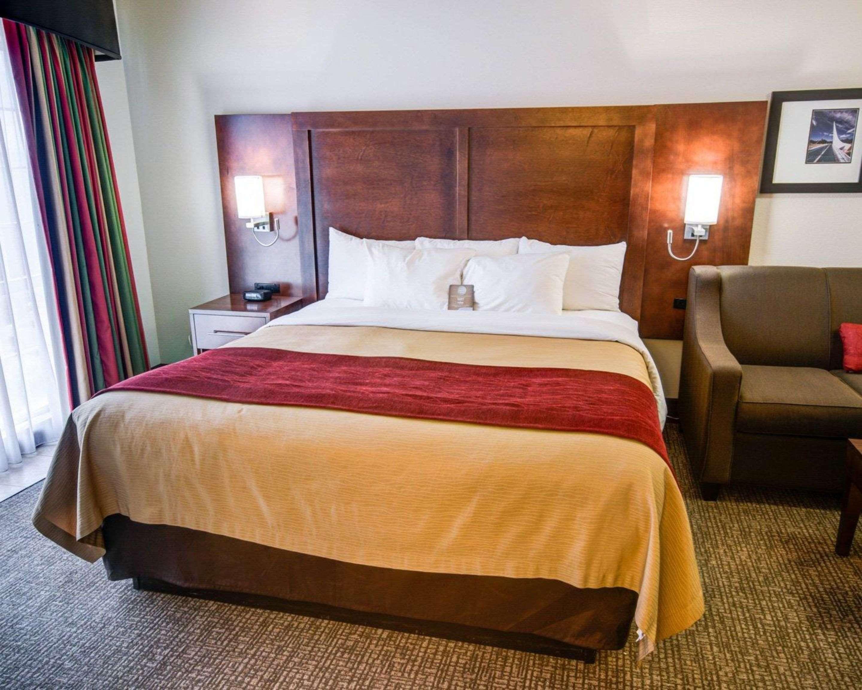 Comfort Inn Redding Near I-5 Ngoại thất bức ảnh