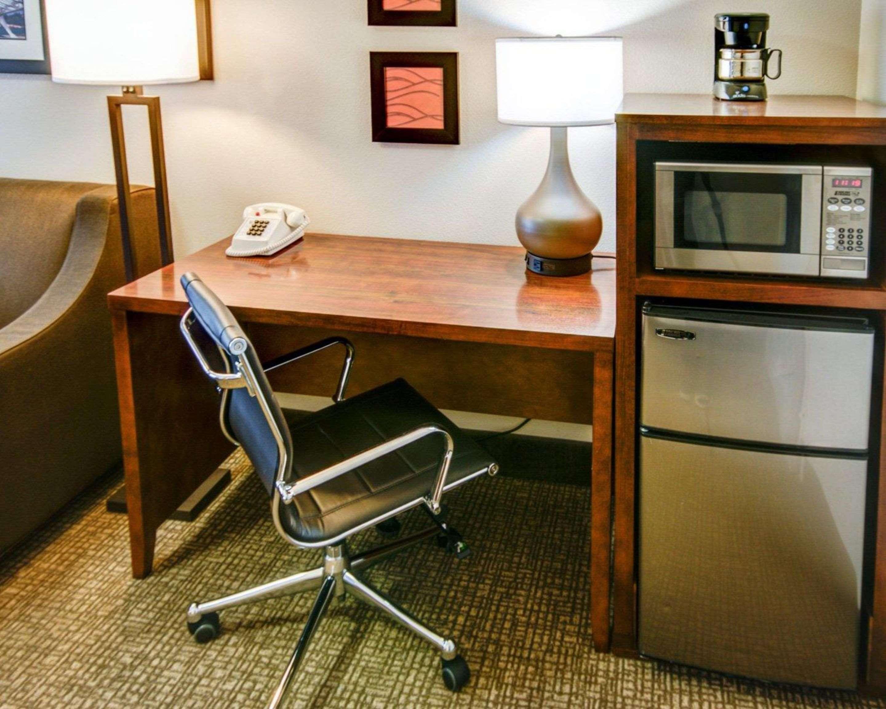 Comfort Inn Redding Near I-5 Ngoại thất bức ảnh