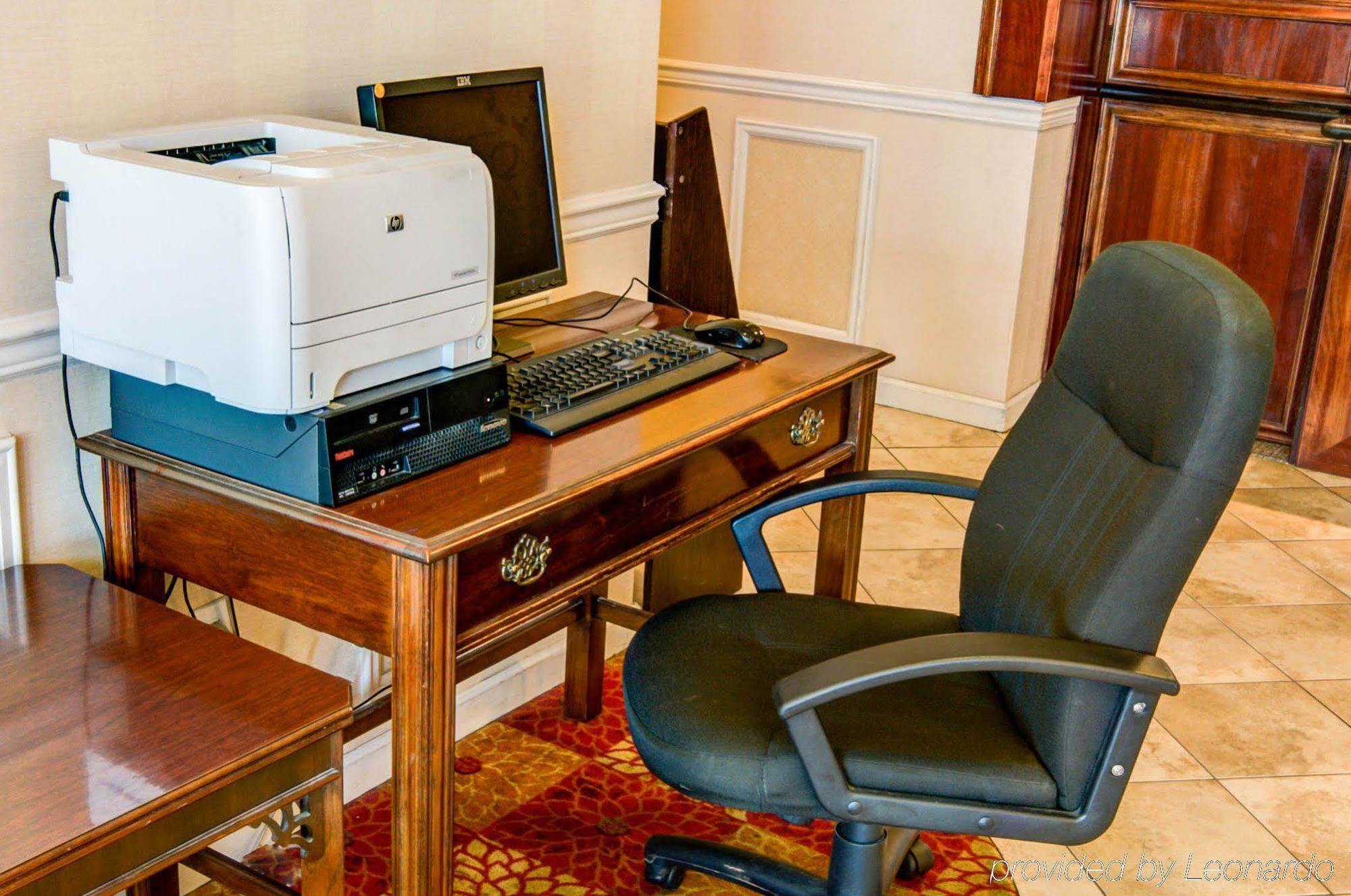 Comfort Inn Redding Near I-5 Ngoại thất bức ảnh