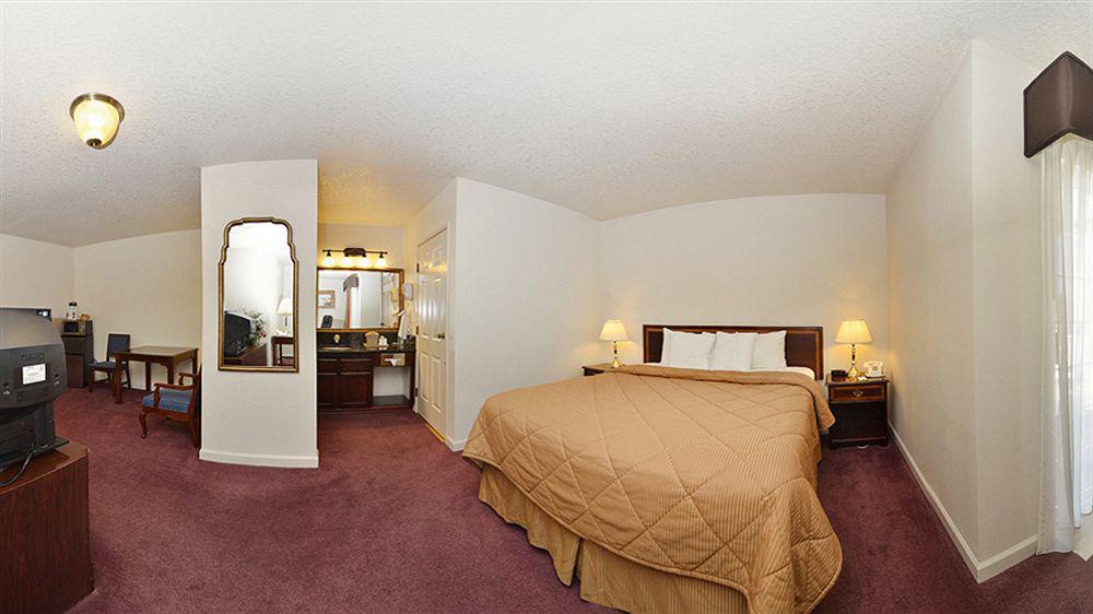 Comfort Inn Redding Near I-5 Ngoại thất bức ảnh